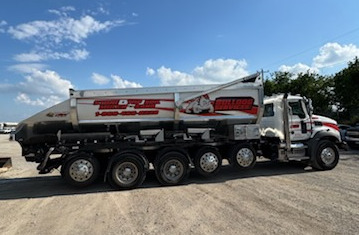 2023 Mack w/SoilKing Extreme